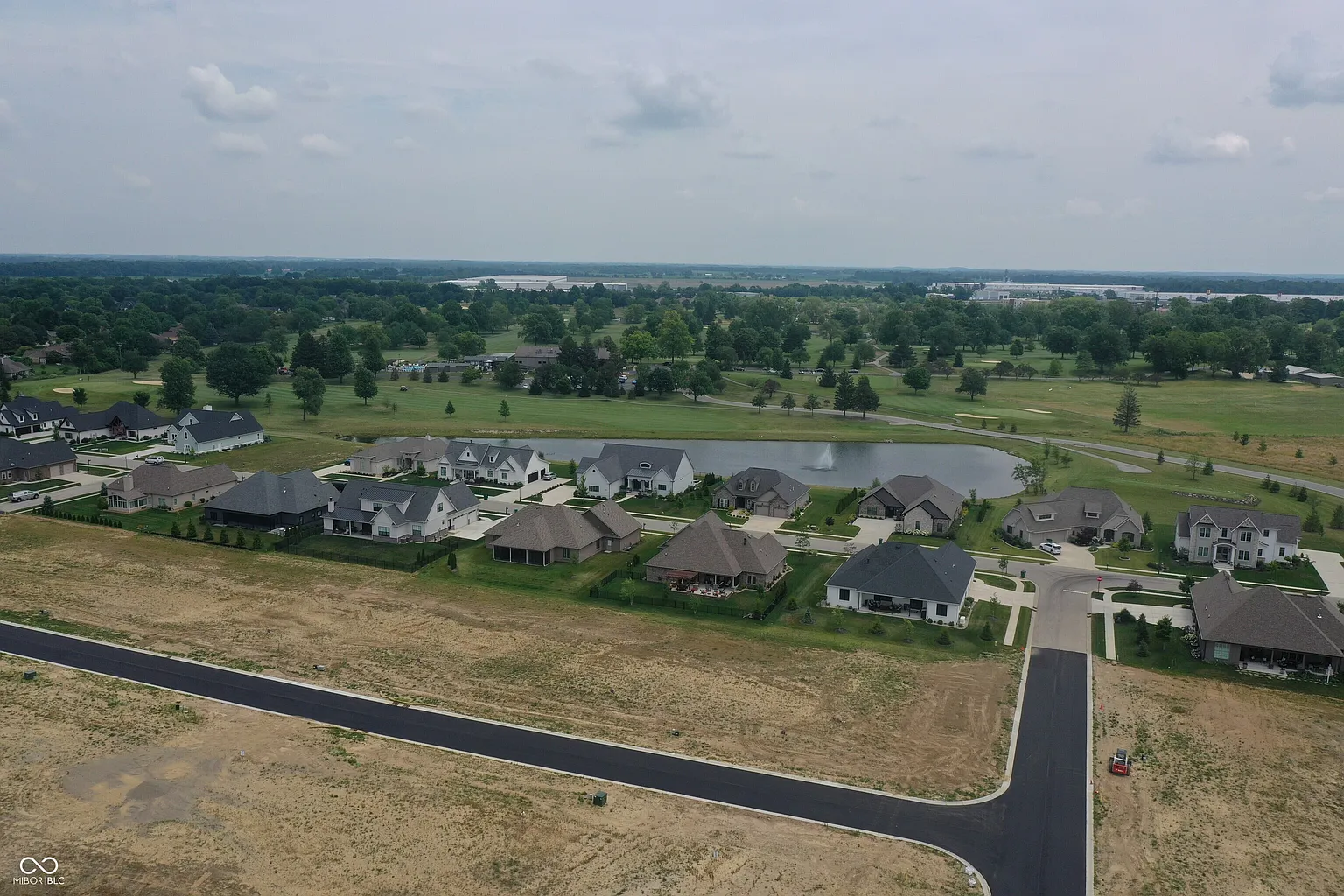 867 Beechtree Ln photo 1