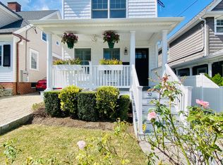 32 1st St, Rumson, NJ 07760