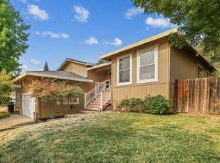 1125 Coral Dr, Roseville, CA 95661