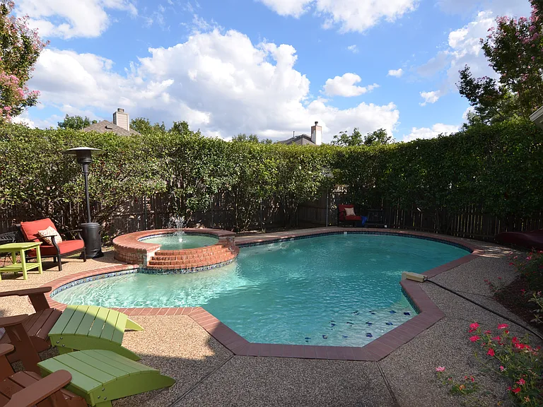 2412 Clearwood Ln — Photo 30