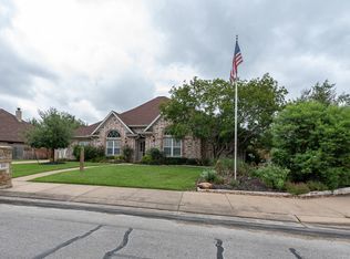 800 Pine Valley Dr, College Station, TX 77845