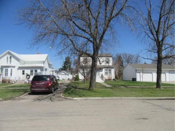 105 3rd Ave E, Ada, MN 56510