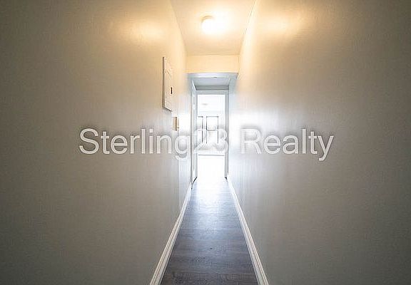 4th image of 28-05 43rd St #17