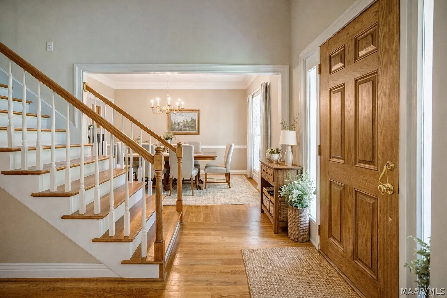 4 bed, 3.5 bath, 2728 sqft, $3,000 — Photo 3