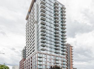 28 Ann St #806, Mississauga, ON L5G3G1