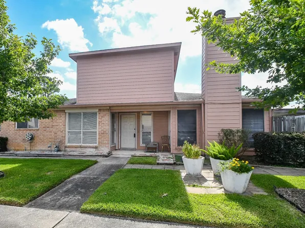8323 E Ridge Dr, Houston, TX 77040