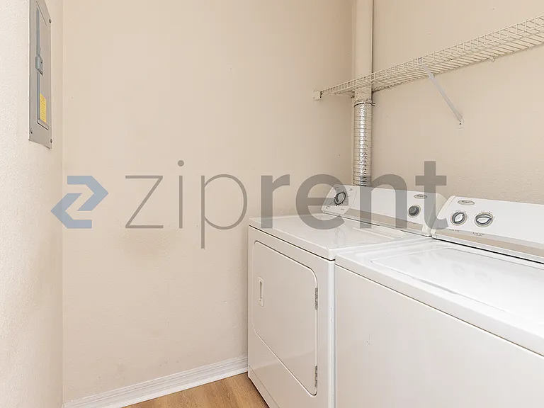 7270 W Pointe Dr #931 — Photo 10