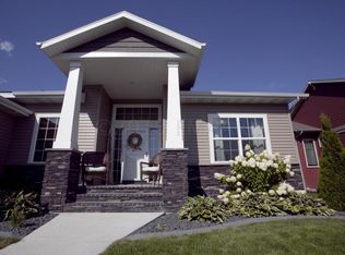 3736 Hidden Cir, West Fargo, ND