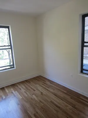 Rented by City Connections Realty | media 16