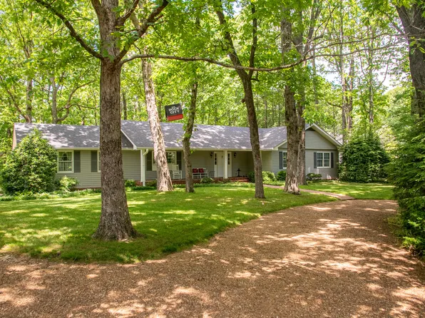 14241 Scenic Hwy, Lookout Mountain, GA 30750