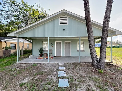 331 E St Photo 1