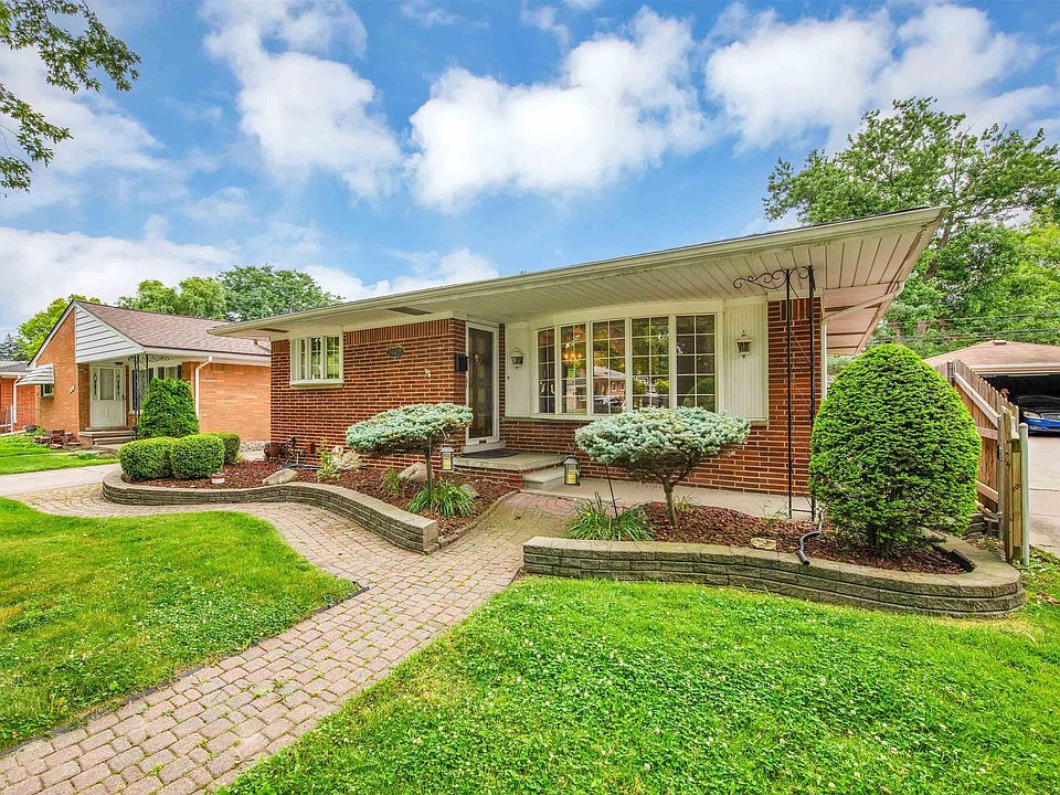 24405 Ursuline St, Saint Clair Shores, MI 48080 Zillow