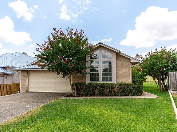 2nd image of 2209 Rock Creek Dr