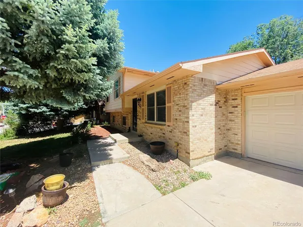 19352 E Eldorado Dr, Aurora, CO 80013