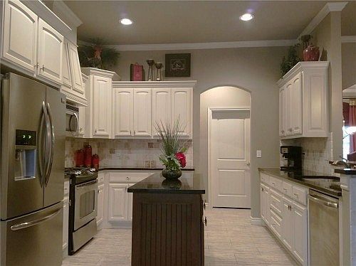 4th image of 19517 Fieldshire Dr