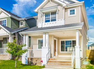 127 Royal Oak Dr NW, Calgary, AB T3G 0B8