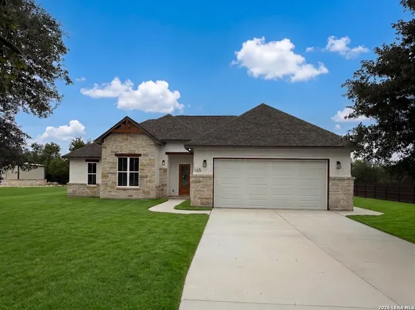 165 E SHORT MEADOW DR, Lytle, TX 78052
