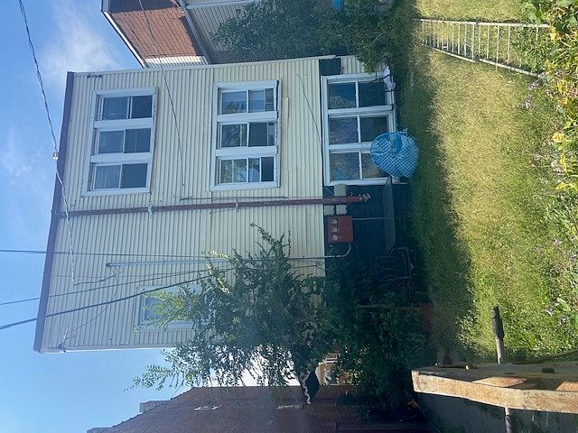 2nd image of 831 N Kolin Ave