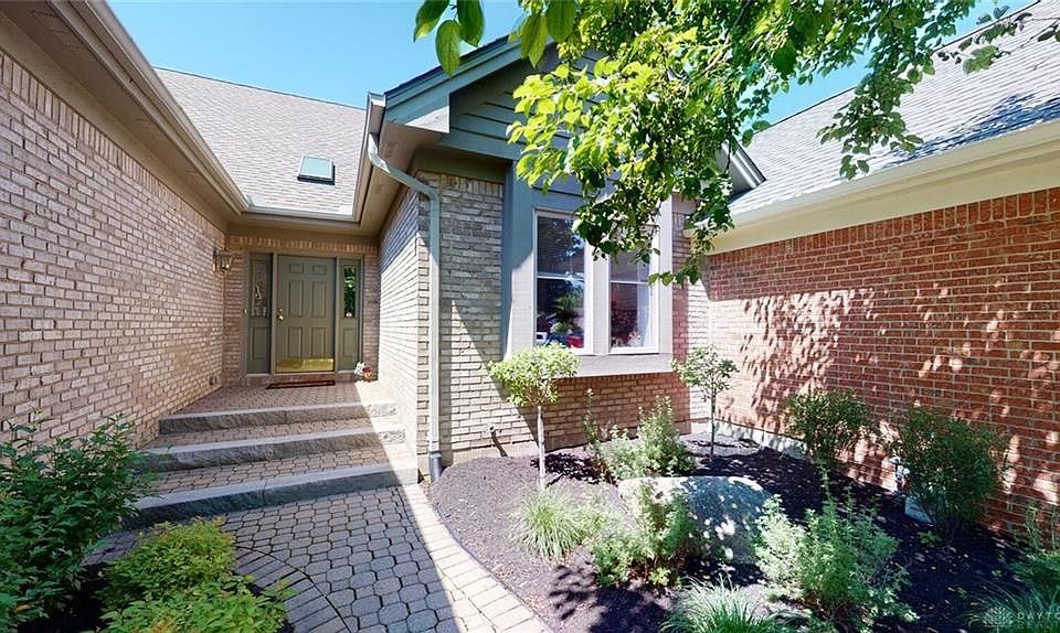 1st image of 175 Copperfield Dr