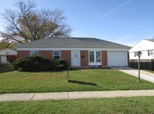 552 Belmont Dr, Romeoville, IL 60446