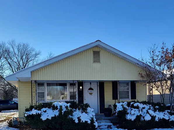 126 E 23rd St, Pittsburg, KS 66762