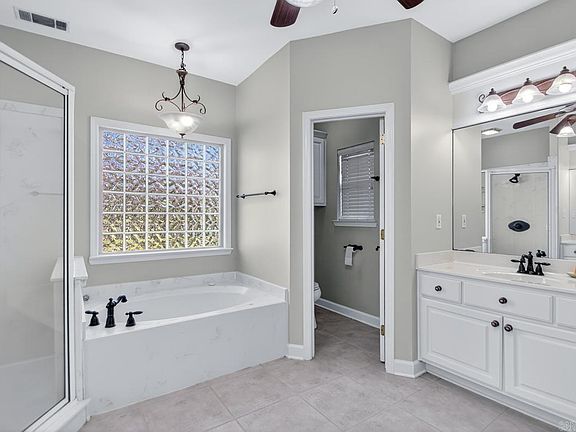 5th image of 1013 Kierre Dr