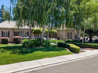 9900 Country Oak Ct, Oakdale, CA 95361