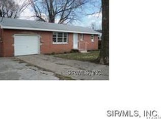 606 S Sanders St, Bethalto, IL 62010