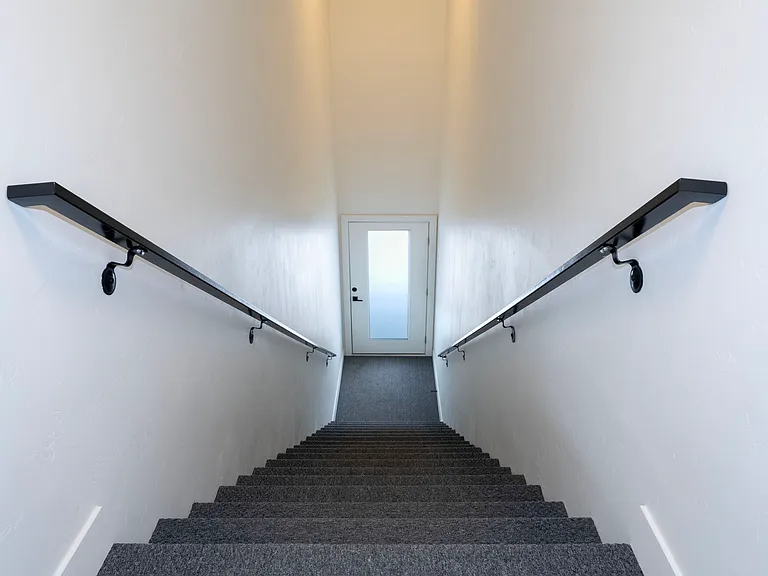 Silver Star Apartments — Photo 46