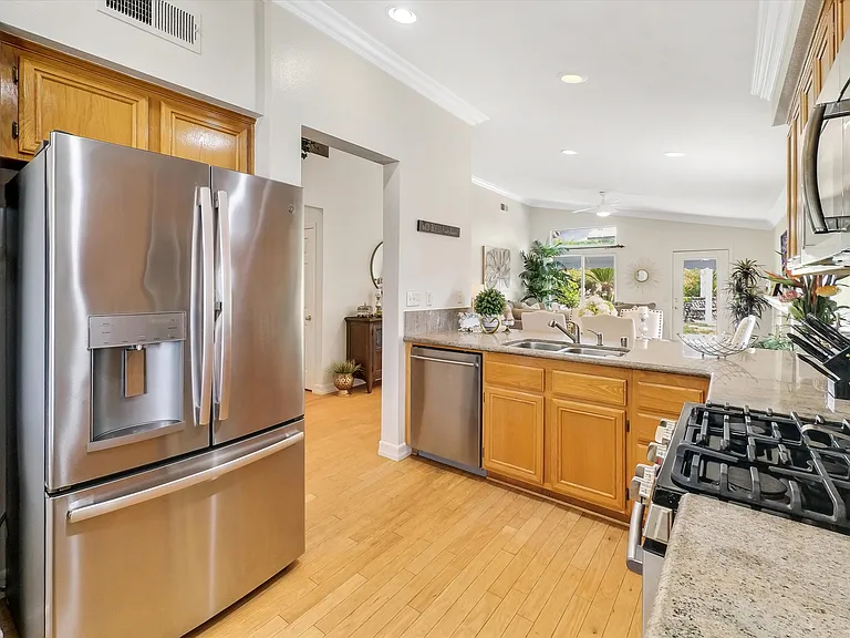 12214 Tunbridge Ct — Photo 14