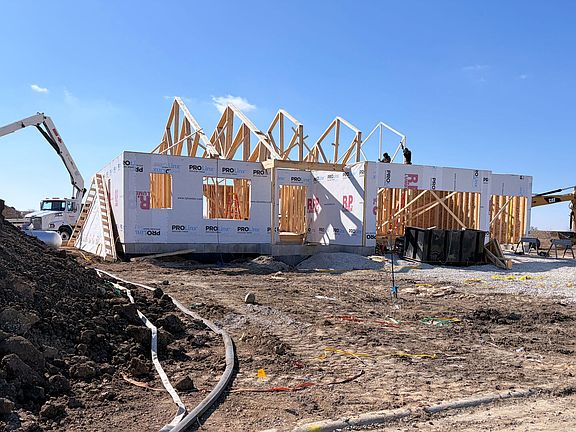 2nd image of 718 W Driscoll St