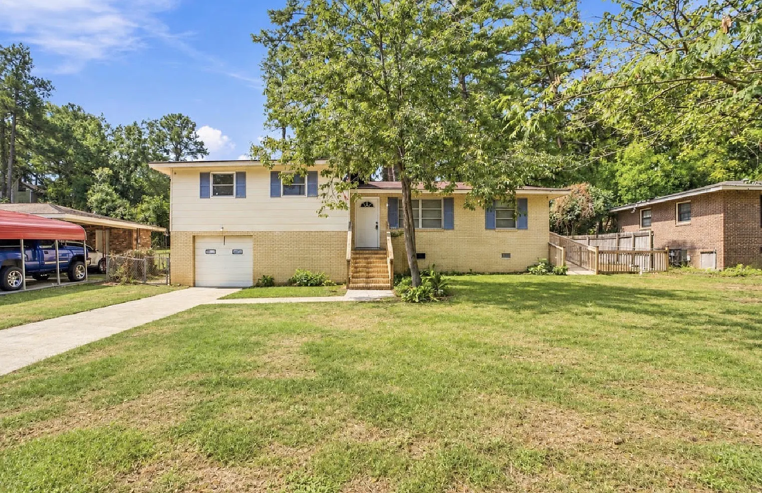 3 bed, 2.0 bath, 1344 sqft, $1,600 — Photo 1