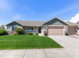 7855 N Fairborne Ln, Coeur D Alene, ID 83815