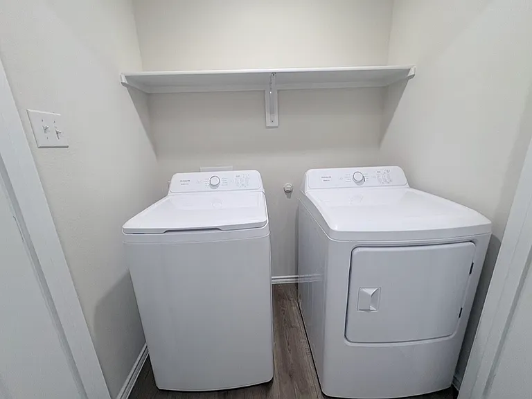 1144 Northfield Dr — Photo 18