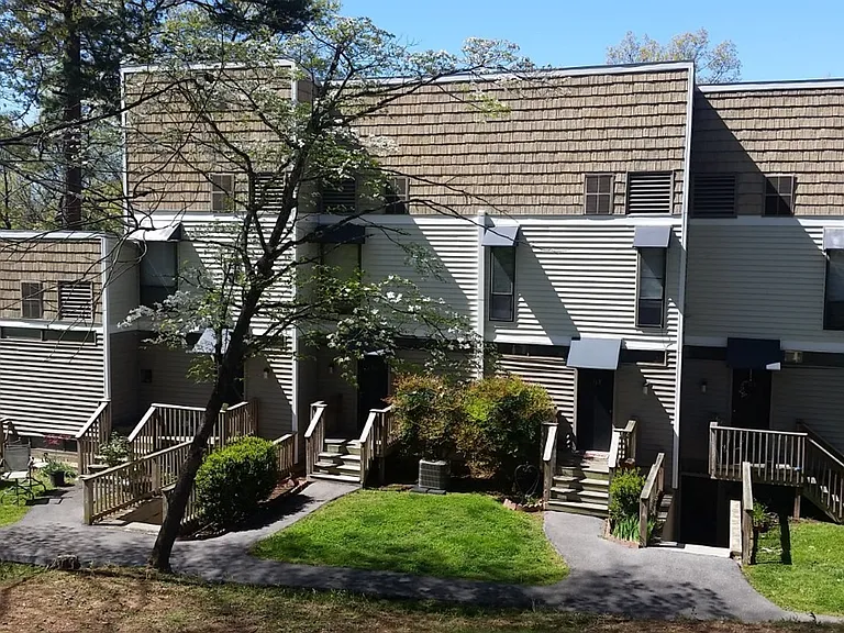 The Hammond Apartments — Photo 117