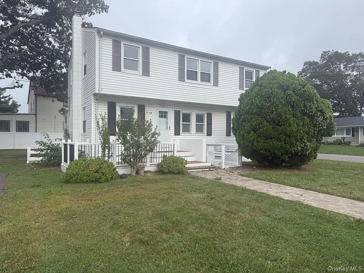 3 bed, 2.0 bath, 1250 sqft, $3,550 — Photo 1