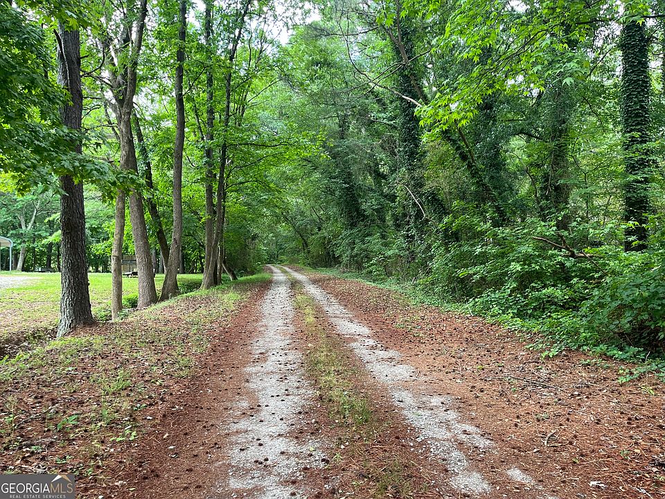 1st image of 1108 Cave Springs Rd
