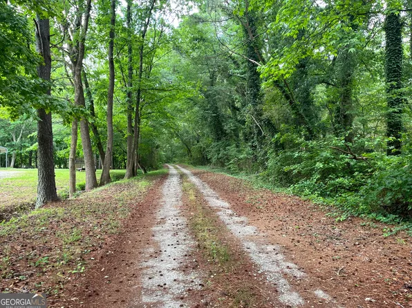 1108 Cave Springs Rd, Douglasville, GA 30134