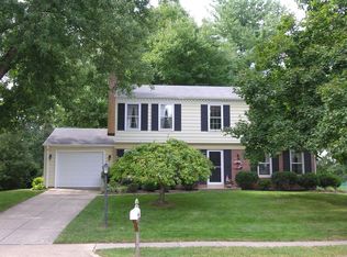 1826 Clachan Ct, Vienna, VA 22182