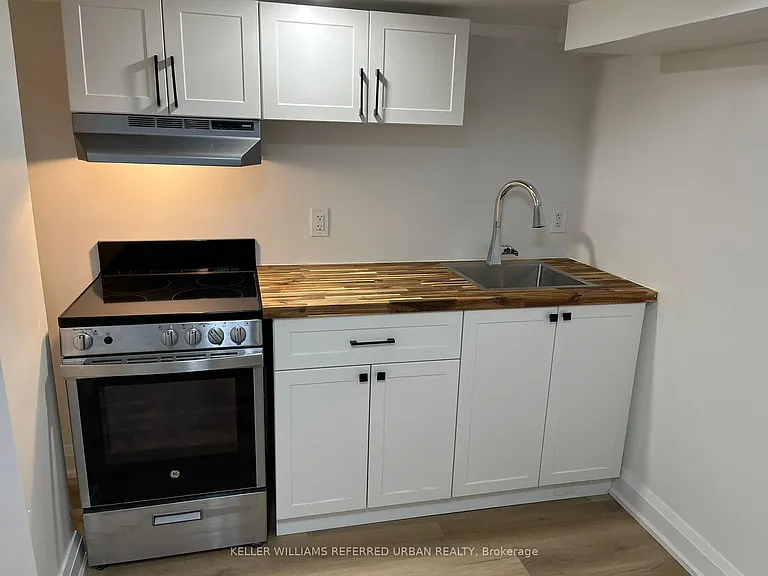 98 Frontenac Ave #1 — Photo 13