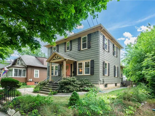 52 Forbes St, Providence, RI 02908