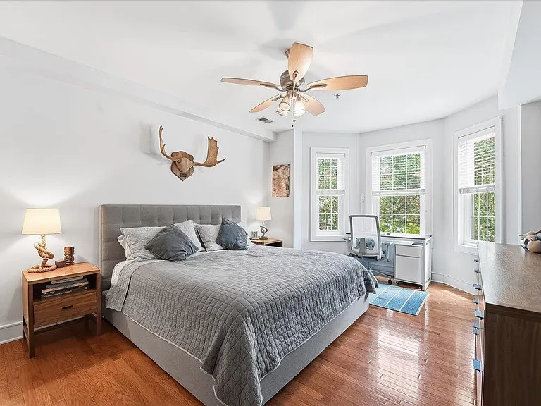 904 Jefferson St #2I — Photo 13