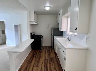 209 Baltimore Ave APT 203, Huntington Beach, CA 92648