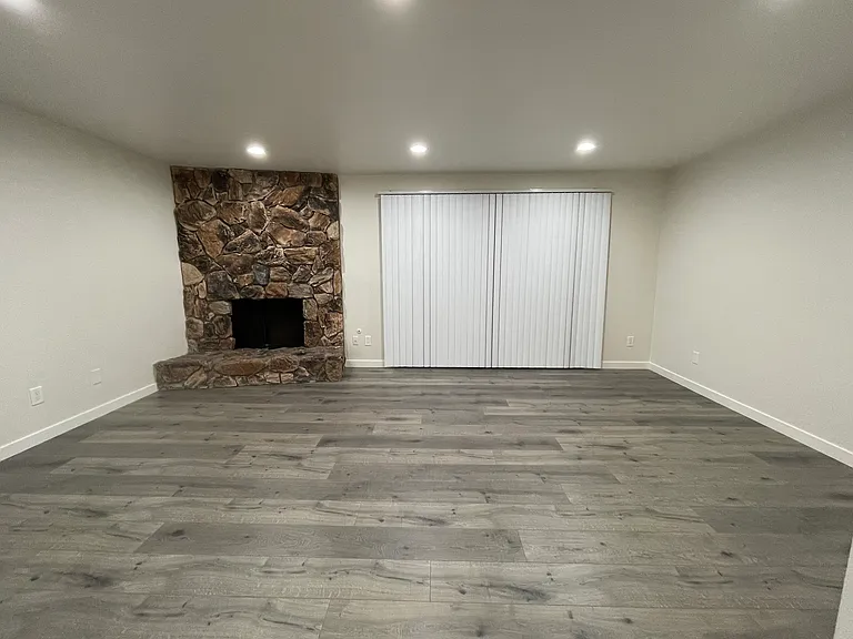 7723 Southcliff Dr #7725 — Photo 4