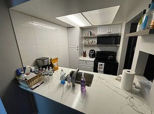 4 The Tradewinds APT D, Amherst, NY 14221