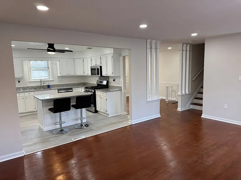 9507 Fort Foote Rd — Photo 1