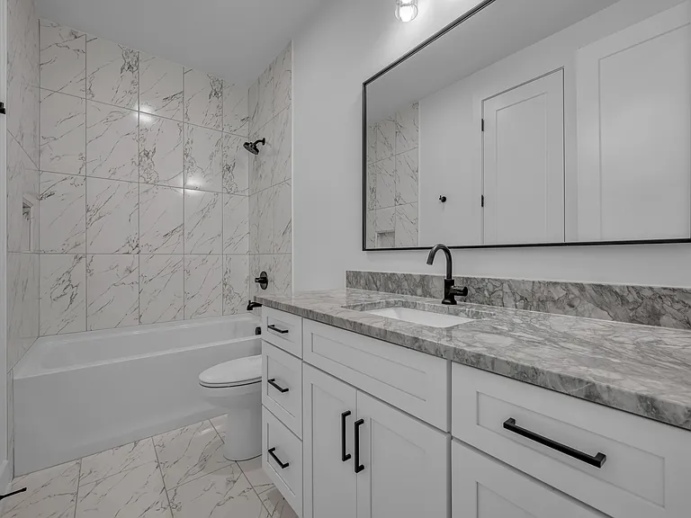 1408 Lawrence St — Photo 15