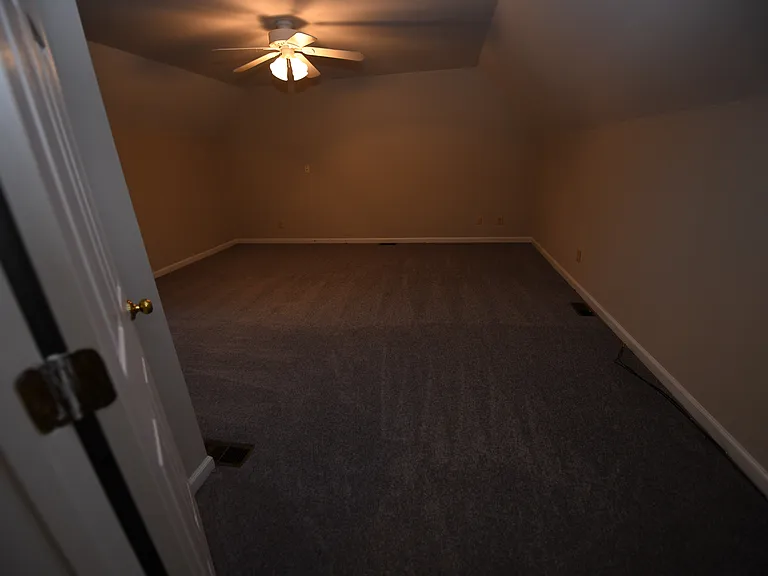20503 Chestnut Ridge Dr — Photo 29
