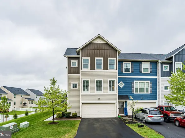 178 Brasstown Loop, Stephenson, VA 22656