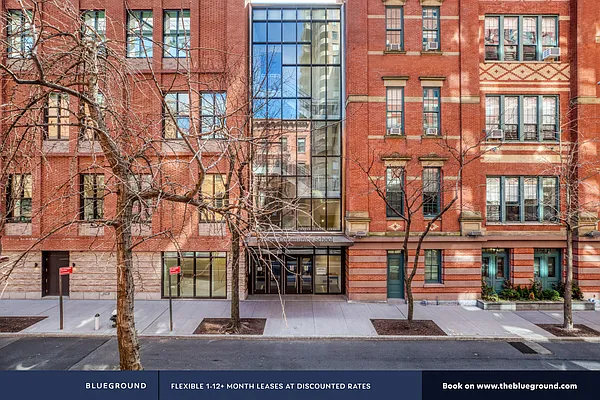 Rented by The Blueground | media 22